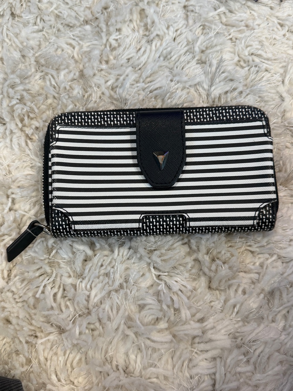 Stella & Dot Black and White Striped Zip Wallet with Snap Tab